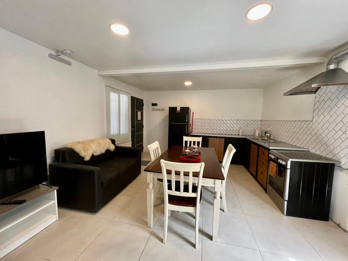 Moderno Departamento Completo, Versatil Y Espacioso Διαμέρισμα Ουσουάια Εξωτερικό φωτογραφία